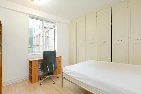 3 bedroom flat to rent - Red Lion Square, WC1R