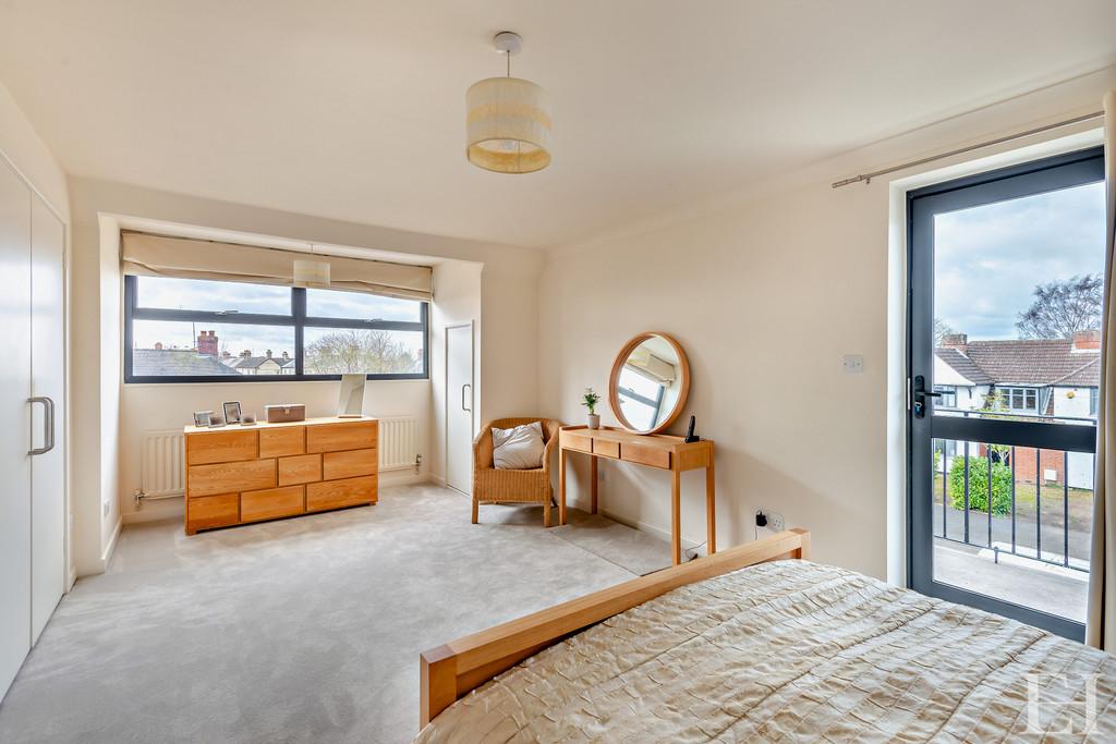 8587915-interiorwm17-800