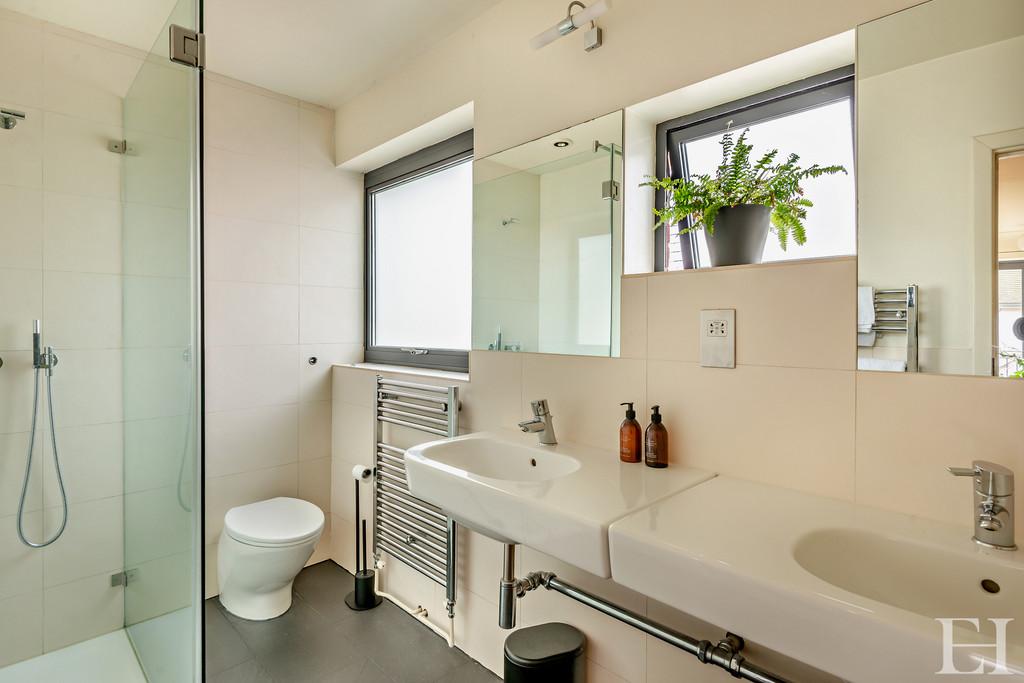 8587915-interiorwm13-800