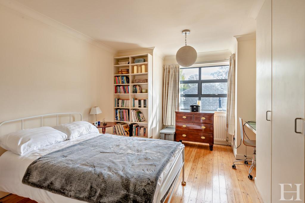 8587915-interiorwm15-800