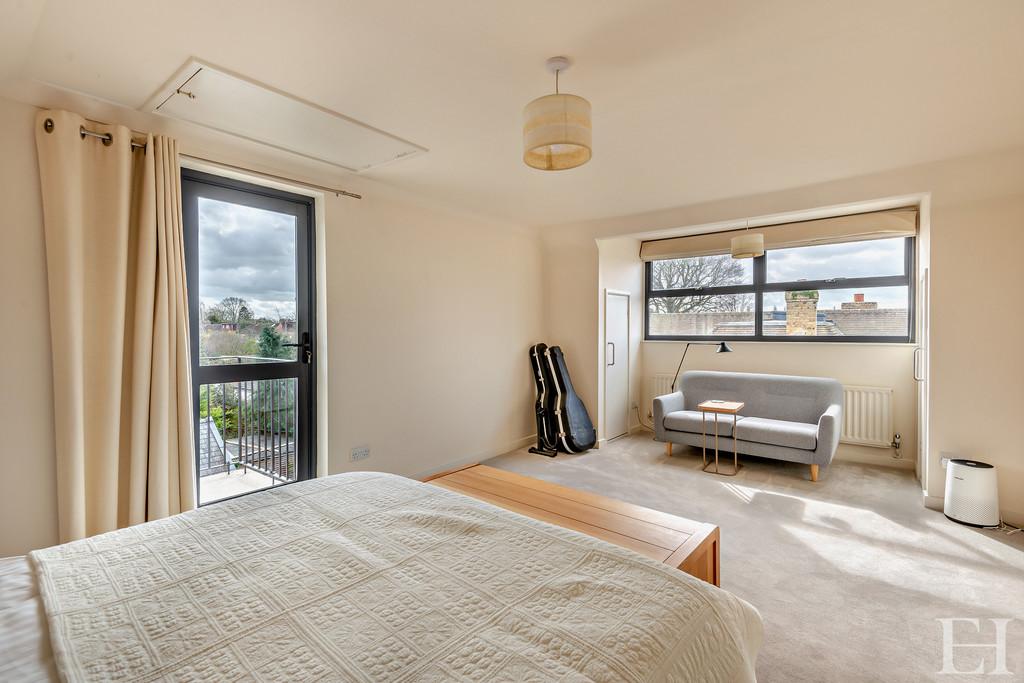 8587915-interiorwm20-800