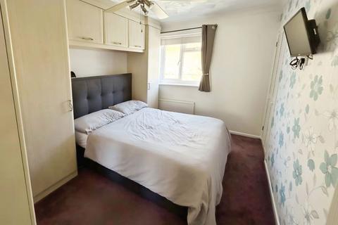 33 Chalbury Close, Poole, BH17 8BP