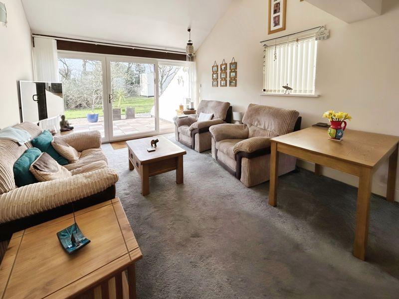 Tree Hamlets, Poole BH16 2 bed apartment for sale £240,000