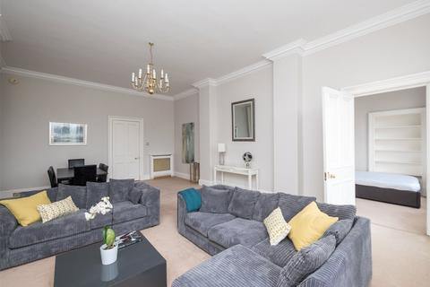 3 bedroom flat to rent, Glenfinlas Street, Edinburgh, EH3