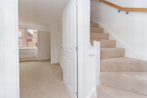 3 bedroom end of terrace house to rent, Douglas Road, Hednesford, Cannock, Staffordshire, WS12