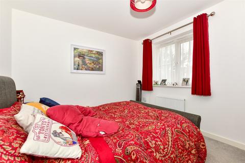 3 bedroom terraced house for sale, Field Lane, Gravesend, Kent
