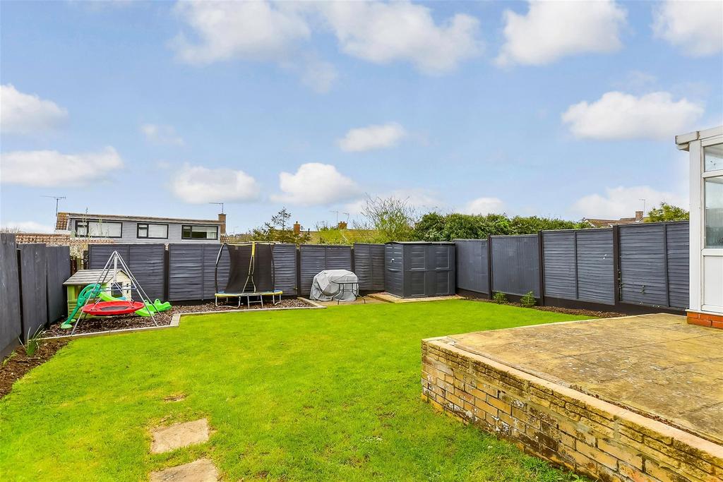 Pigeon Lane, Herne, Herne Bay, Kent 3 bed semidetached house for sale
