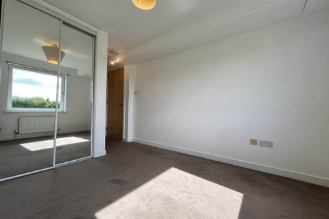 2 bedroom flat to rent - Drybrough Crescent, Edinburgh,