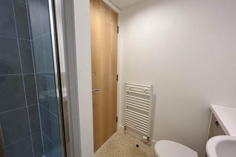 2 bedroom flat to rent - Drybrough Crescent, Edinburgh,