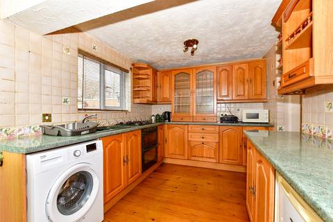2 bedroom end of terrace house for sale, Clarendon Road, Gravesend, Kent