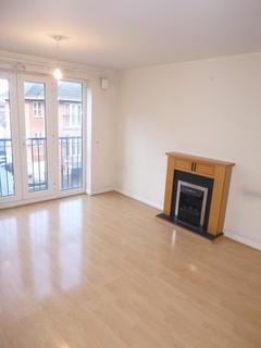 2 bedroom flat to rent, Noble Court, Slough, SL2
