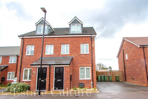 3 bedroom semi-detached house to rent, Coventry CV3