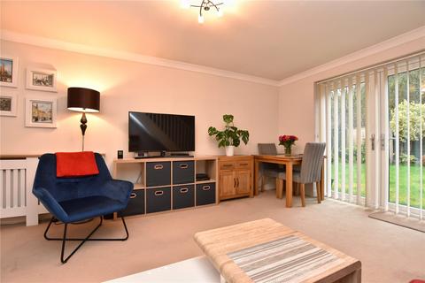 2 bedroom end of terrace house for sale - Broadoaks, Bury, Greater Manchester, BL9