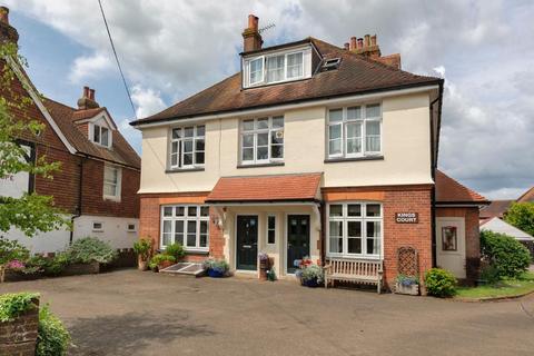 2 bedroom flat for sale - Kings Court, Maidstone Road, Horsmonden, Kent, TN12 8JJ