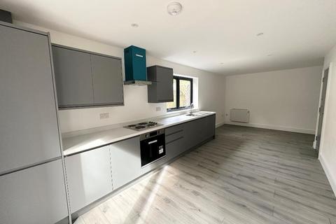 1 bedroom flat for sale, Whyteleafe Hill, Whyteleafe, CR3 0AG