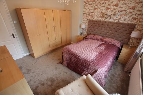 38 Finnymore Road, Dagenham, RM9 6JD