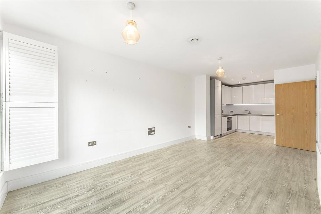 Reception/Kitchen