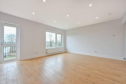 2 bedroom flat for sale, Approach Road, West Molesey, KT8