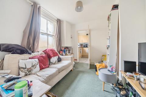 2 bedroom apartment for sale - Warwick Street, Iffley Fields, East Oxford