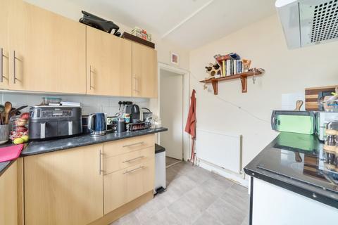 2 bedroom apartment for sale, Warwick Street, Iffley Fields, East Oxford