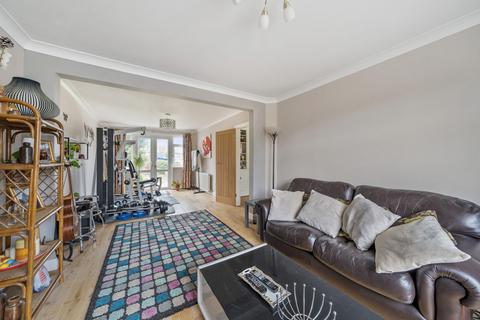 2 bedroom semi-detached house for sale, Pinner Hill Road, Pinner, Middlesex