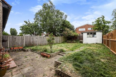 4 bedroom semi-detached house for sale, Lyncroft Avenue, Pinner, Middlesex