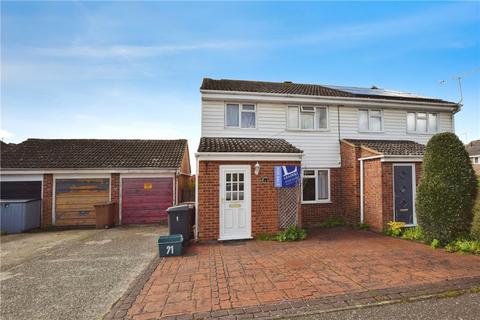 3 bedroom semi-detached house for sale - Stablecroft, Chelmsford, Essex