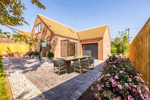 3 bedroom detached house for sale, Plot 1, Wold View, Normanby Rise, Claxby