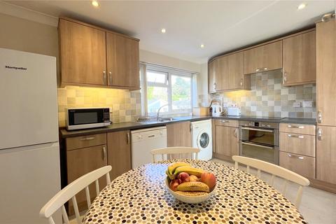 2 bedroom apartment for sale, Manning Avenue, Highcliffe, Christchurch, Dorset, BH23