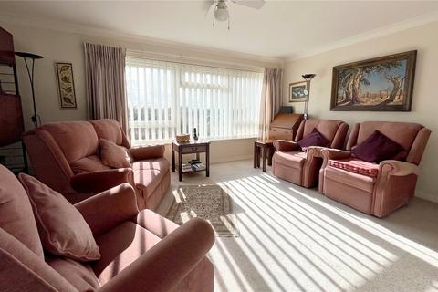 2 bedroom apartment for sale, Manning Avenue, Highcliffe, Christchurch, Dorset, BH23