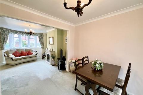 3 bedroom semi-detached house for sale, Chelmsford Avenue, Aston, Sheffield, S26 2AU
