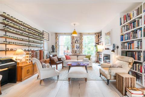 4 bedroom end of terrace house to rent, Kingsland Road, Dalston, London, E8