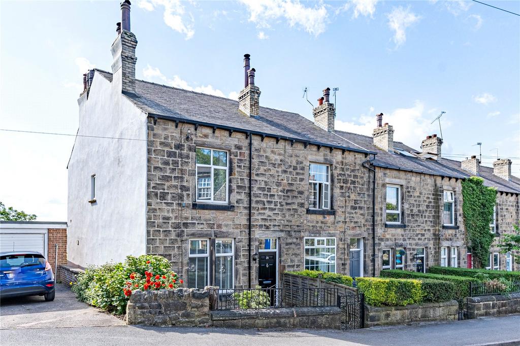 Craggwood Road, Horsforth, Leeds... 3 bed terraced house for sale £
