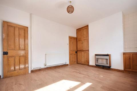 60 Coach Road, Wakefield, WF1 3EX