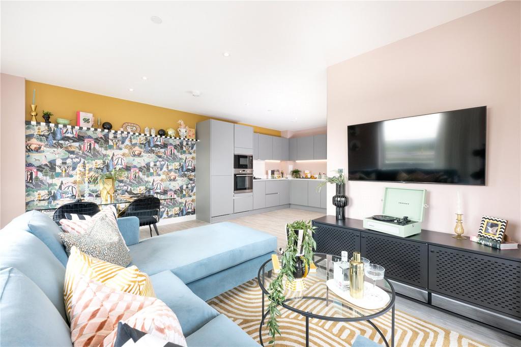 Show Apartment