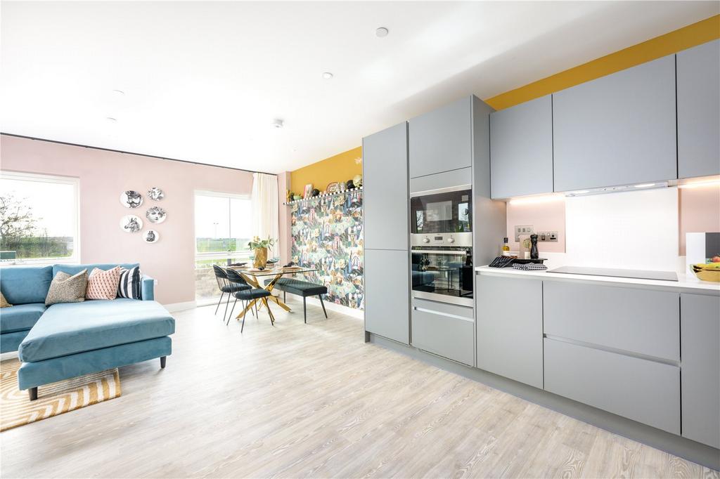 Show Apartment