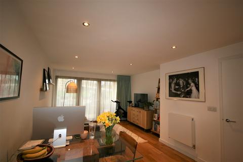 1 bedroom apartment to rent - Eythorne Road, Oval SW9