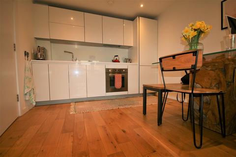 undefined, Eythorne Road, Oval SW9