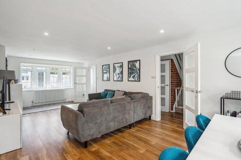 86 Dutton Way, Iver, SL0 9NX