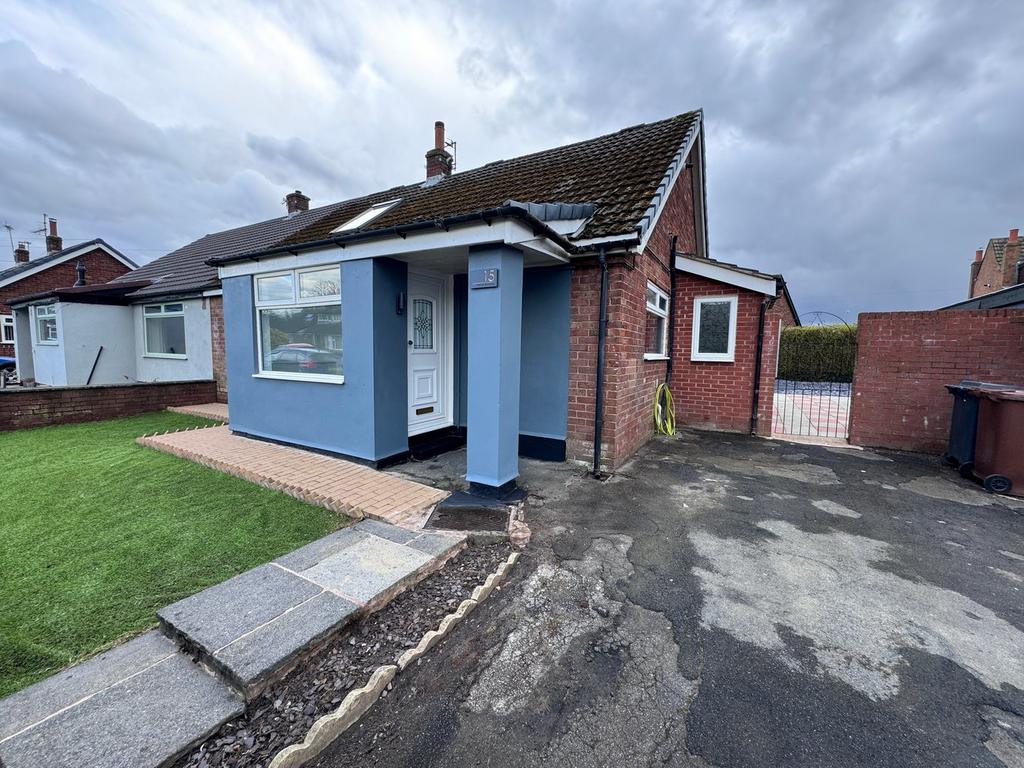 Tristan Avenue, Walmer Bridge, Preston, PR4 4 bed semidetached house