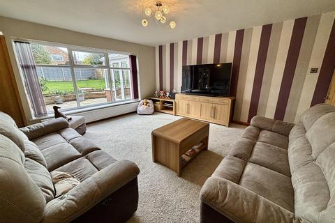 3 bedroom detached house for sale, Coniston Way, Macclesfield