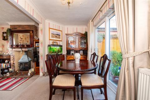 2 bedroom end of terrace house for sale, Wilden Lane, Stourport-On-Severn