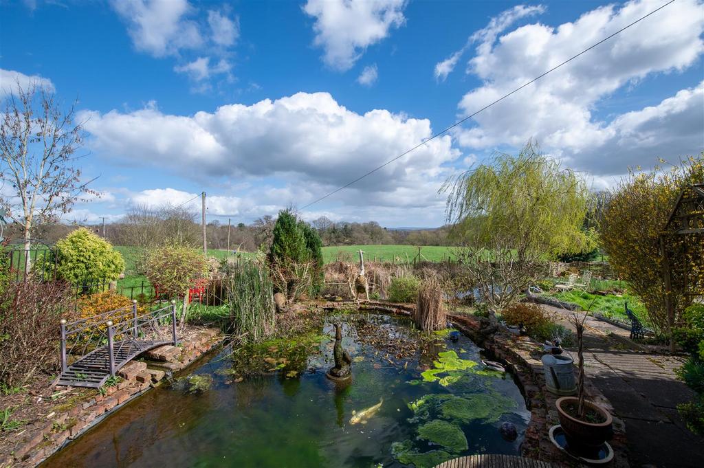 Eastham Farm externals-6.JPG