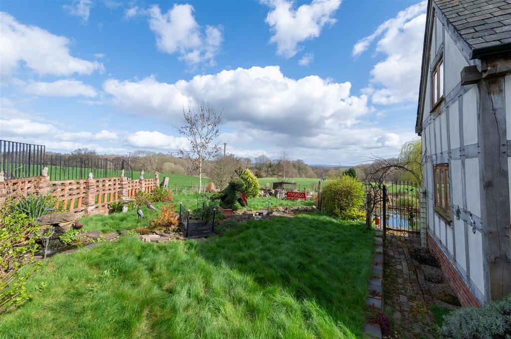Eastham Farm externals-7.JPG