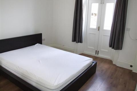 1 bedroom flat to rent - Trinity Place, Blackwall, Halifax, HX1 2BD