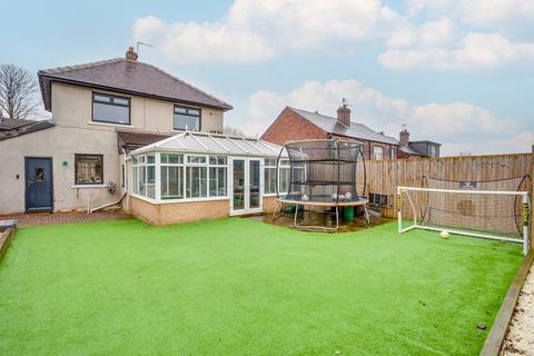 3 bedroom detached house for sale - Peaseland Road, Cleckheaton, BD19
