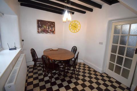 undefined, Yr Onnen, 12 Stryd Fawr, Bala