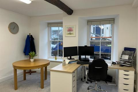 Office to rent, Character office suite, 51 Eastgate, Cowbridge,CF71 7EL
