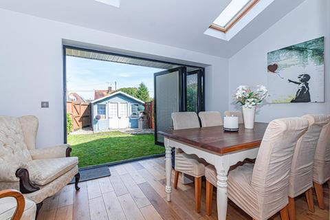 3 bedroom house for sale - Meadowbrook, Tring