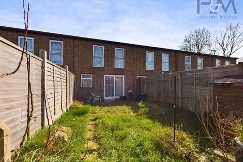 3 bedroom terraced house for sale, Canterbury Way, Stevenage, Hertfordshire, SG1 4EQ.